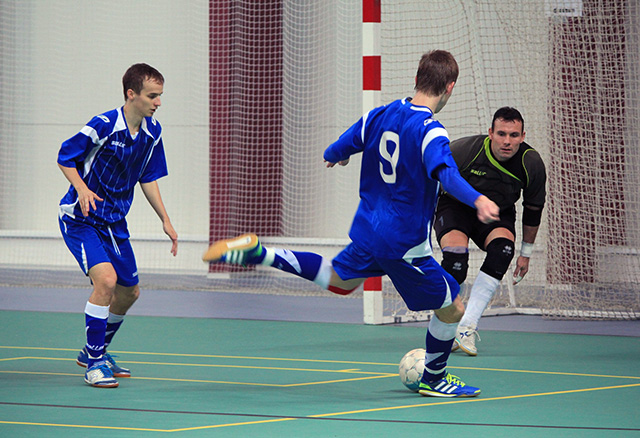 kỹ thuật dứt điểm trong futsal